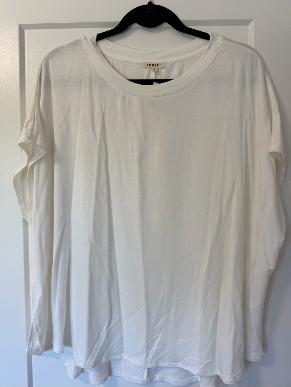 JODIFL White Cap Sleeve Crew Tee